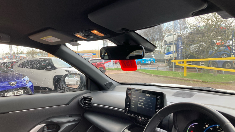 Toyota Yaris Cross 1.5 Hybrid Design 5dr CVT Hybrid Estate